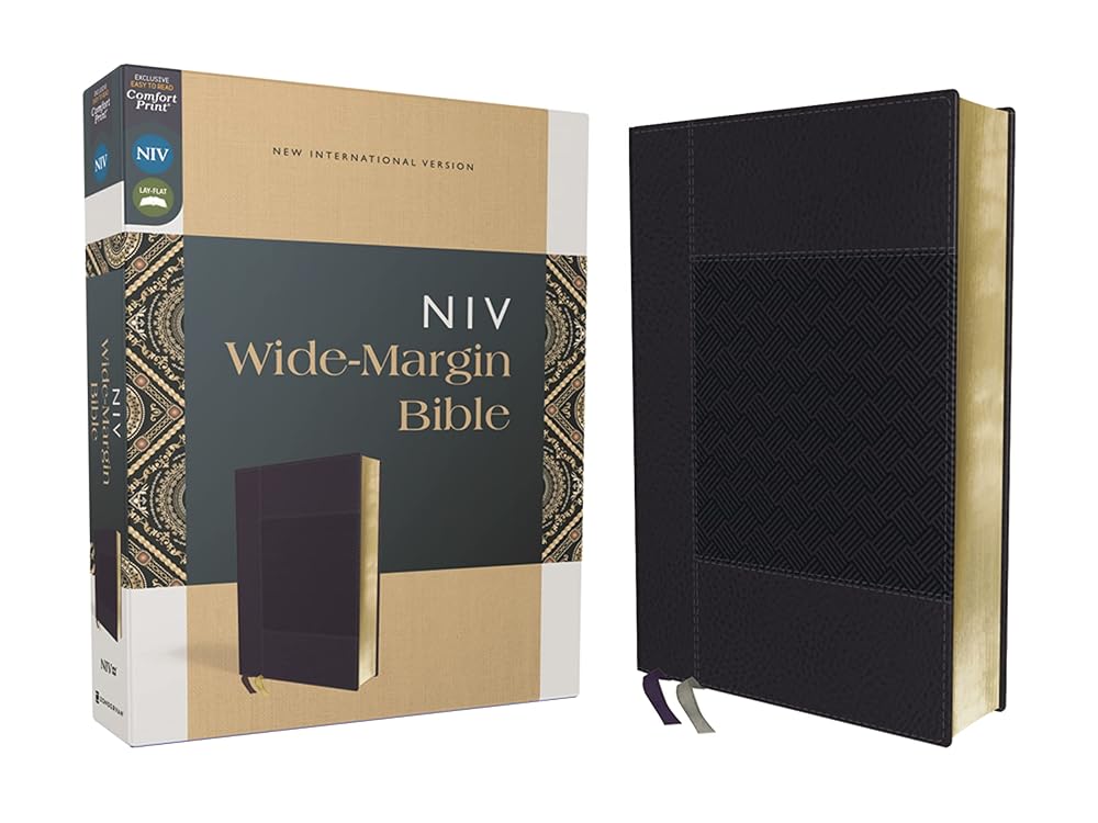 NIV, Wide Margin Bible (A Bible that Welcomes Note-Taking), Leathersoft, Navy, Red Letter, Comfort Print cover image