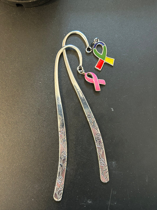 Tom Curl bookmark - Medium