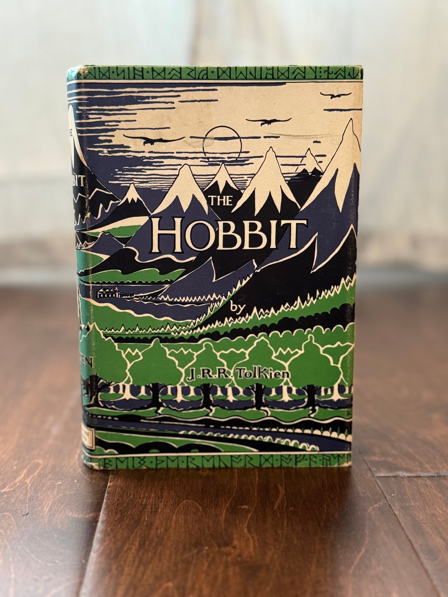 The Hobbit (1975) Third Edition 10th Impression